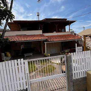 Casa de hóspedes -, Bombinhas